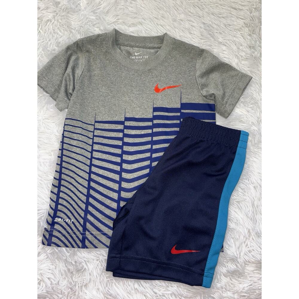 Nike Boys Sz. 4 Two Pc. Shorts/tee Set. Grt. Shape **Nt. Desc*** - Picture 11 of 12